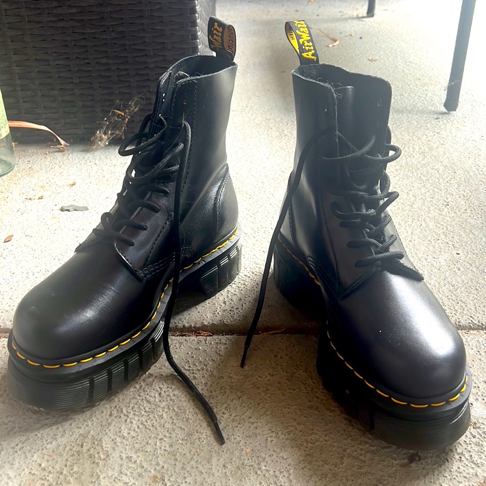 Dr Martens Platform Combat Boot